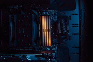 Kingston Technology FURY 16GB 3600MT/s DDR4 CL16 DIMM 1Gx8 Renegade RGB