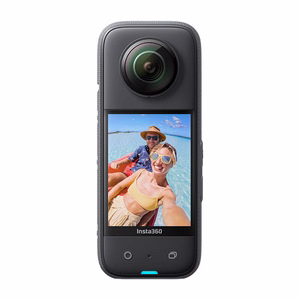 Камера Insta360 X3