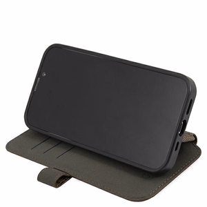 Guess GUBKP13X4GMGBR iPhone 13 Pro Max 6.7" pruun/pruun raamat 4G Suur metallist logo