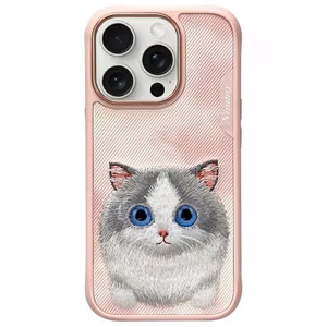 Nimmy Big Eyed Pet 2.0 Cat Ümbris jaoks iPhone 16 Pro Max - Roosa