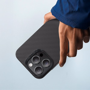 Benks Magnetic Armor Air Kevlar Ümbris Metal Frame 600D jaoks Iphone 15 Plus must