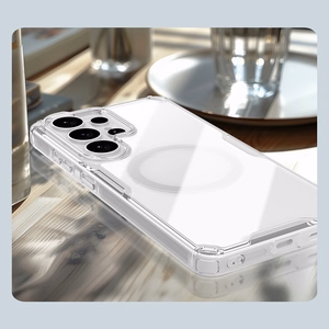 Nillkin Nature TPU Pro чехол совместимый с MagSafe для Samsung Galaxy S26 Ultra белый