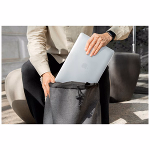 Uniq Vero Ümbris jaoks MacBook Pro 14" M1-M4 (2021-2024) - Läbipaistev