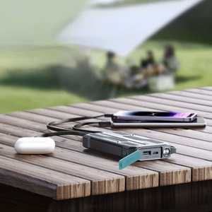 Akupank Joyroom JR-L016 must 10000mAh (PD / QC3.0) + integreeritud 3in1 kaabel