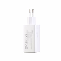 Joyroom JR-TG10 65W GaN 2x USB-C + USB-A seinalaadija 100W USB-C - USB-C 1.2m kaabliga - valge