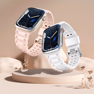 Ремешок Triple Protection для Apple Watch 38 / 40 / 41 мм браслет - белый