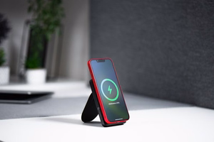 Powerbank совместимый с MagSafe Forcell F-Energy MagStand F10K2 QC3.0 PD 5A 20W 10000 mAh черный