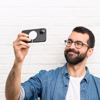 Dux Ducis Grit nahast ümbris iPhone 14 Plus'ile Elegantne kunstnahast ümbris (MagSafe ühilduv) must