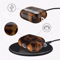 Tech-Protect Lamano ümbris jaoks AirPods Pro 3 - must and brown