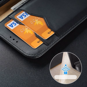 Dux Ducis Hivo Nahast Flip Cover Ehtne nahast rahakott kaartide ja dokumentide jaoks iPhone 14 Pro Brown