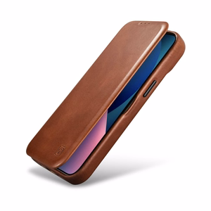 iCarer CE Oil Wax Premium Leather Folio Case iPhone 14 Plus magnetic flip case MagSafe brown (AKI14220707-BN)