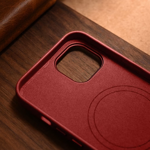 iCarer Case Naturnahast ümbris iPhone 14 Plus'ile punane (ühildub MagSafe'iga)