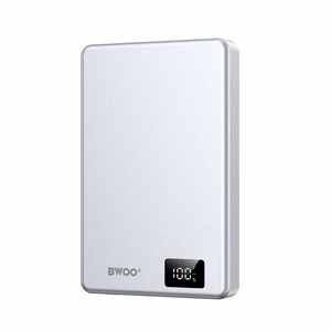 BWOO ultra-slim aluminium magnetic power bank P76 PD 20W 10000 mAh with digital display and USB-C port black