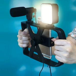 Selfie stick with Juhtmevaba remote control tripod with LED / microphone jaoks live broadcast TL-49T must