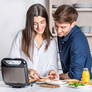 Black+Decker BXSA753E võileivagrill