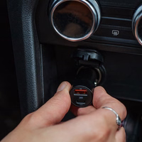 Maxlife MXCC-04 PD QC autolaadija 1x USB-C 1x USB 20W must + USB-C - USB-C kaabel 60W