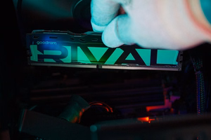 DDR4 2x8GB komplekt UDIMM goodram RIVAL särav roheline
