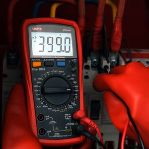 Uni-T UT105+ digitaalne multimeeter