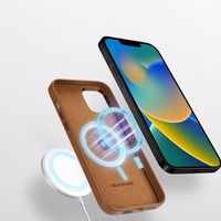 Dux Ducis Grit nahast ümbris iPhone 14 Plus'ile Elegantne kunstnahast ümbris (MagSafe ühilduv) Pruun