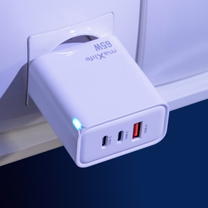 Maxlife MXTC-09-65ACC GaN PD QC laadija 2x USB-C 1x USB 65W valge