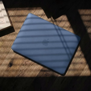 Tech-Protect Softshell umbris MacBook Neo 13 tolli 2026, tumesinine