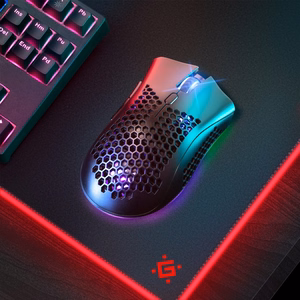 Defender GM-709L Warlock 52709 juhtmevaba hiir mängijatele RGB taustvalgustusega