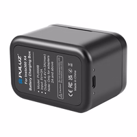 Charging ümbris jaoks batteries and memory cards PULUZ jaoks Insta360 X4 (must)
