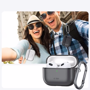 Tech-Protect Silicone Ümbris jaoks AirPods Pro 3 - Matte Must