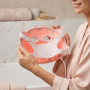Medivon Lumi Fit LED light therapy face mask