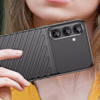 Thunder Ümbris jaoks Samsung Galaxy S25+ Silicone Armored Cover - must