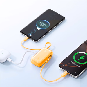 Joyroom JR-PR2L 35W 10000mAh Powerbank Sisseehitatud USB-C Kaablitega - Oranž