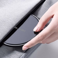 Blavec induktsioonlaadija BQI-07 Qi 15W UniCharge (BQI07-QIB) must klaasist