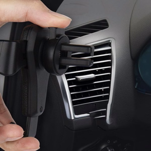 Car Holder H01 Must gravity car holder jaoks the ventilation grille