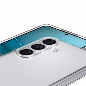 Spigen Liquid Crystal чехол для Samsung Galaxy S26+ прозрачный