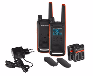 Motorola Talkabout T82 kaksikpakett + laadija