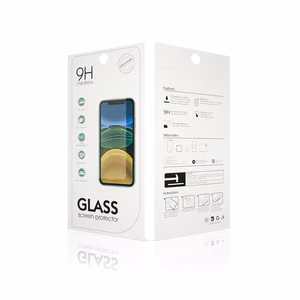 Защитное стекло 2,5D Realme 8 5G
