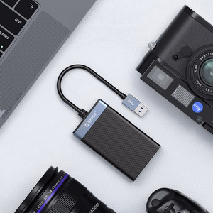 Orico CL4D-A3 mälukaardilugeja USB-A 3.0, SD/microSD/CF/MS, 5 Gbps – must ja hõbedane