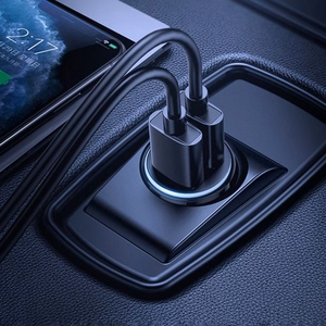 Автомобильное зарядное устройство Joyroom "C-A06" белый (2x USB 3.1A)