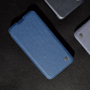 Nillkin Qin Cloth Pro Case Case iPhone 14 Plus kaamerakate Holster Cover Flip Case Sinine