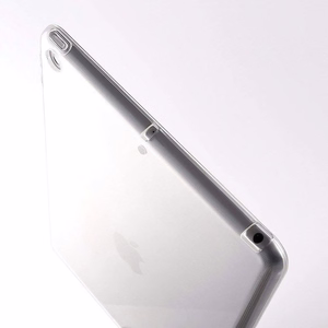 Тонкий чехол для планшета iPad Pro 13'' 2024 - прозрачный