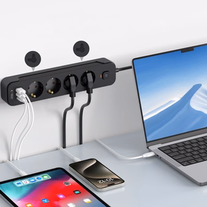 TECH-PROTECT PCL4X3 PIKENDUSJUHE 2 USB & 1 TYPE-C & 4 PESA 200CM MUST