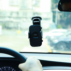 Joyroom JR-ZS259 car hoidja clamping phone to the air vent - must