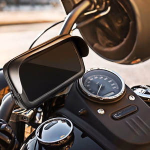 Motorcycle hoidja waterproof with zip and hood ( 6,4" - 8" ) must