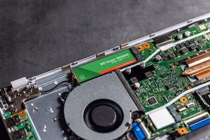 WD Green SN3000 NVMe SSD 2TB M.2 2280
