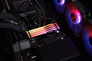 KINGSTON 128GB 5600MT/s DDR5 CL36 RGB