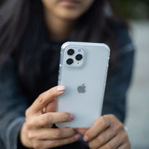 Raptic X-Doria läbipaistev ümbris iPhone 14 Plus soomustatud kate hall