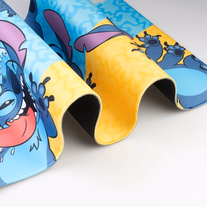 Disney Stitch XXL mängu- ja lauamatt, 80 × 35 cm