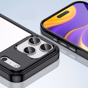 Outer Space Ümbris jaoks iPhone 17 Pro - Must Läbipaistev