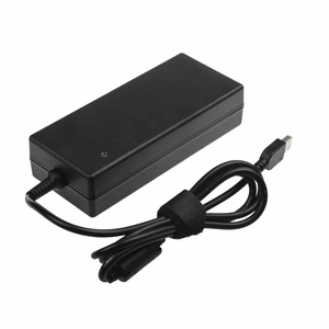 Green Cell AD68P vooluadapter siseruumideks 135 W, must