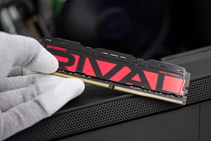 DDR4 8GB 3200MHz UDIMM goodram RIVAL särav punane